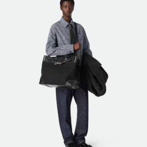 보테가 인디아모 보이저 블랙