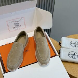 에르메스 스웨이드 가죽 로퍼