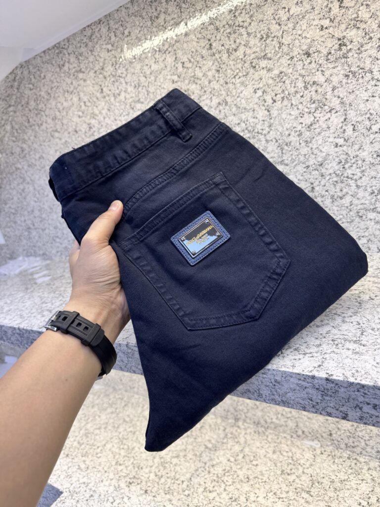 돌체 앤 가바나 슬림핏 다크 진