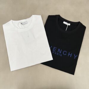 지방시 엠보 프린트 로고 반팔