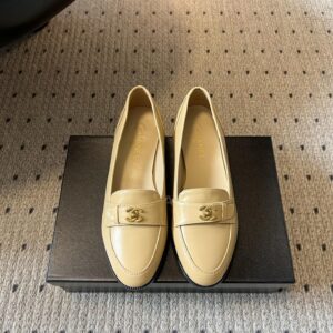 샤넬 26SS 클래식 로퍼