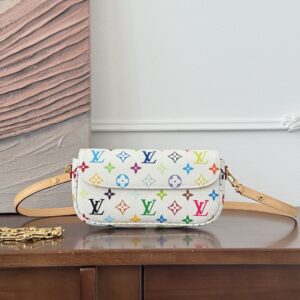 루이비통x무라카미 월렛 온체인 아이비