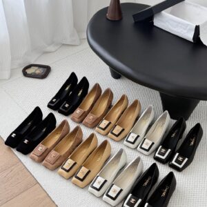 샤넬 클래식 로퍼