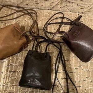 미우미우 가죽 미니 버킷백