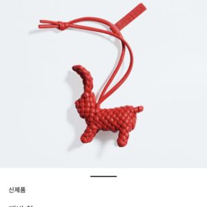 보테가베네타 레더 토끼 백참