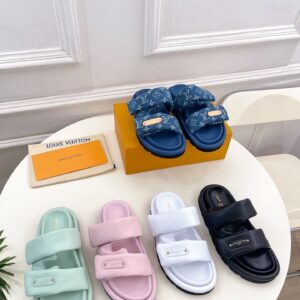 루이비통 풀 필로우 플랫 컴포트 뮬-투스트랩