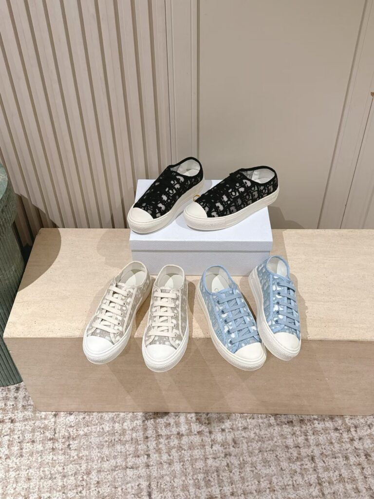디올 오블리크 매쉬 스니커즈