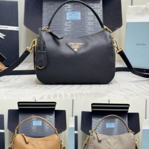 프라다 미디엄 가죽 숄더백
