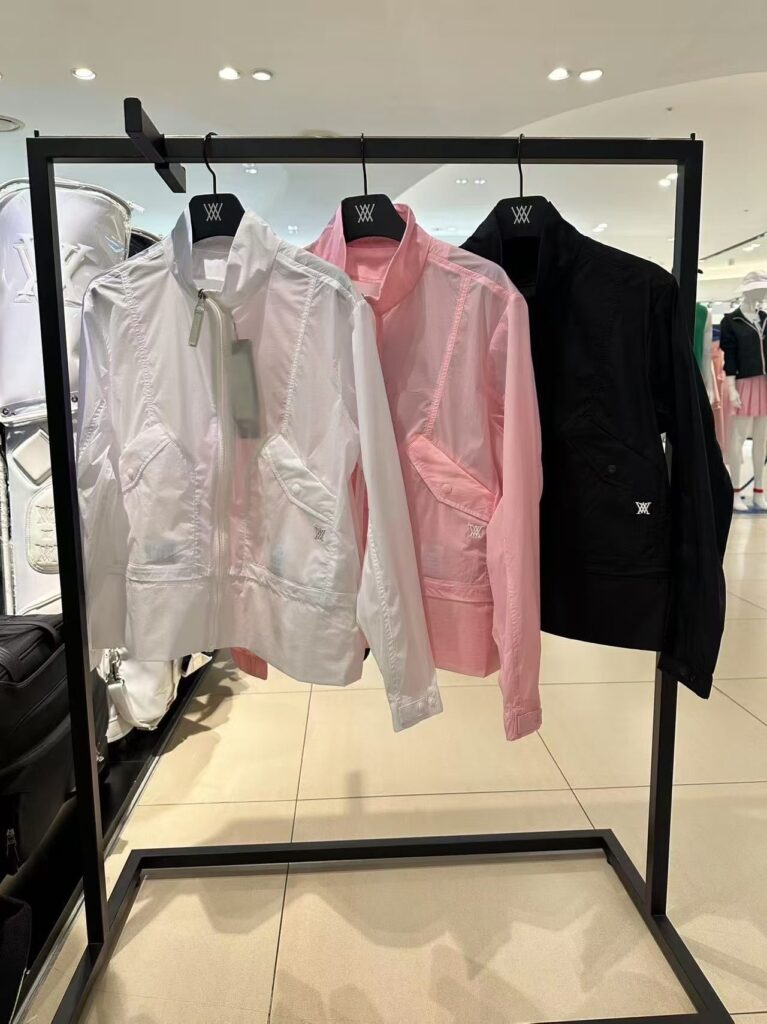어뉴 WOMEN ESSENTIAL JACKET