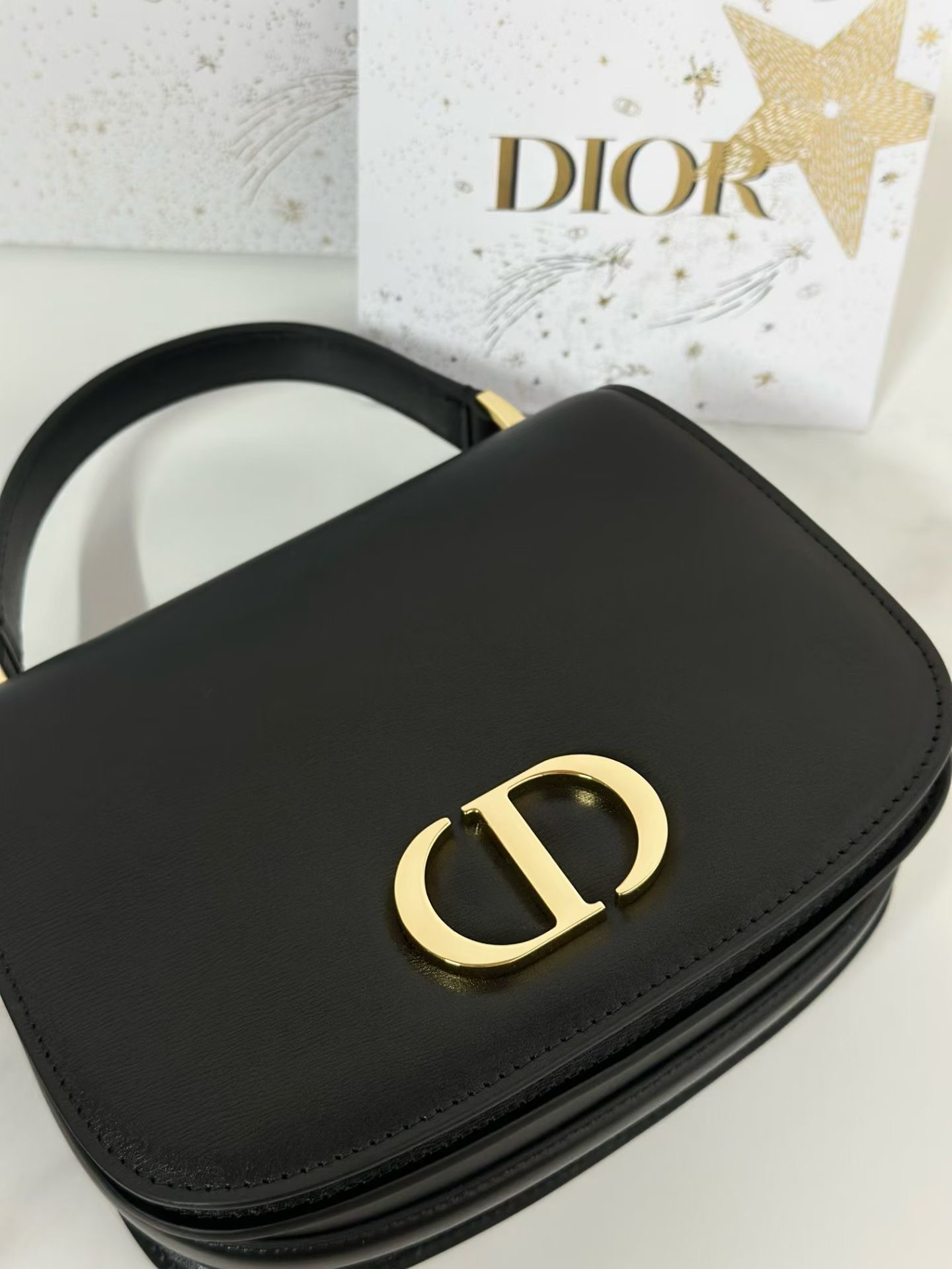 디올 DIOR 30 몽테인 애비뉴 미디엄 탑 핸들백 - 이미지 15