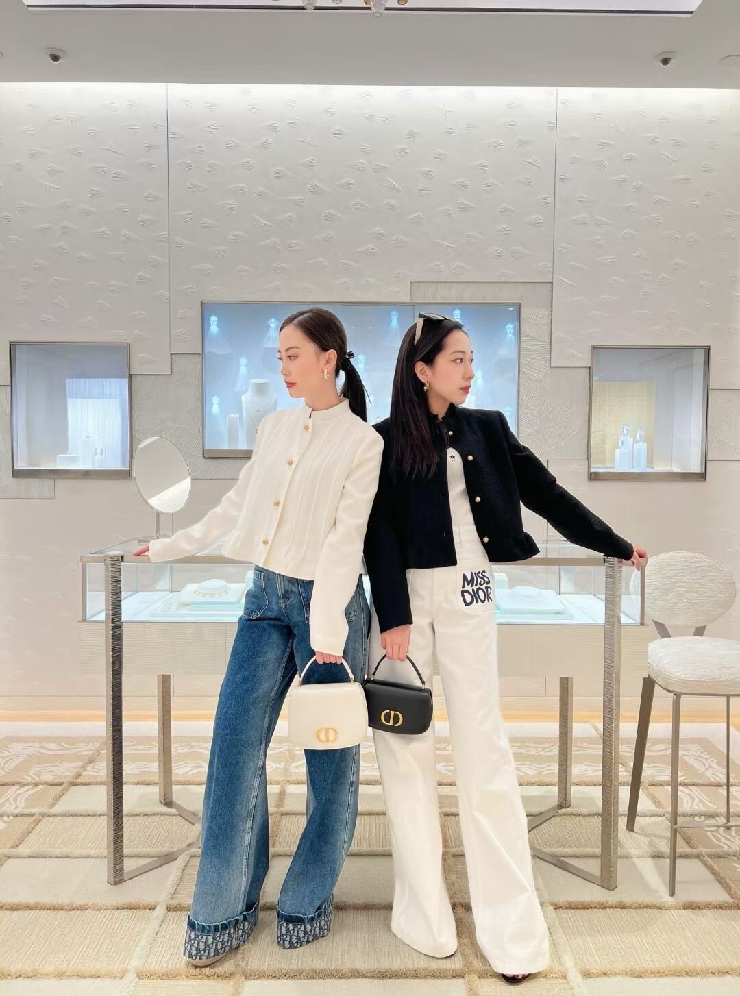 디올 DIOR 30 몽테인 애비뉴 미디엄 탑 핸들백 - 이미지 2