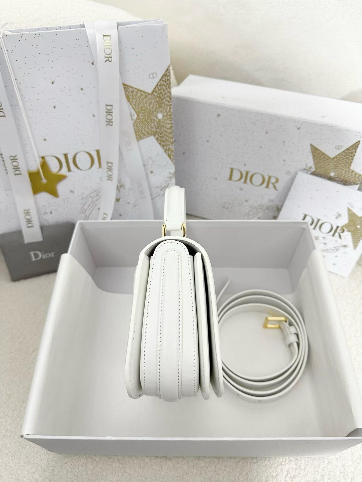디올 DIOR 30 몽테인 애비뉴 미디엄 탑 핸들백 - 이미지 8