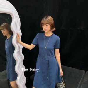 디올 오블리크 니트 원피스