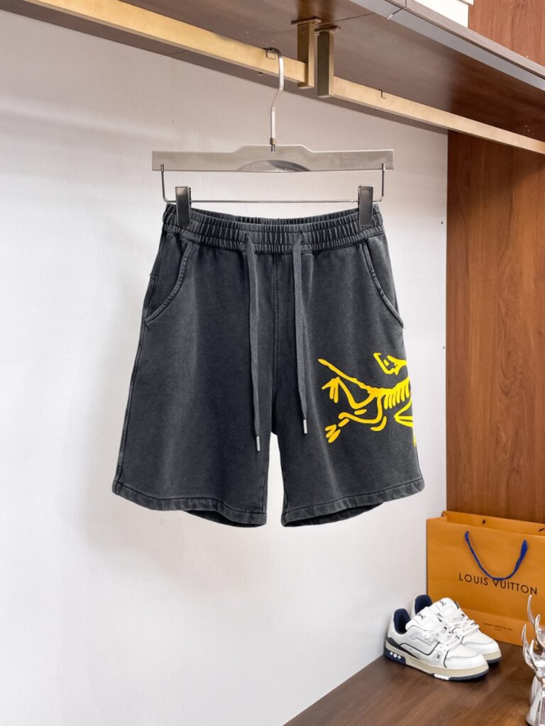 아크테릭스 썸머 하프 팬츠