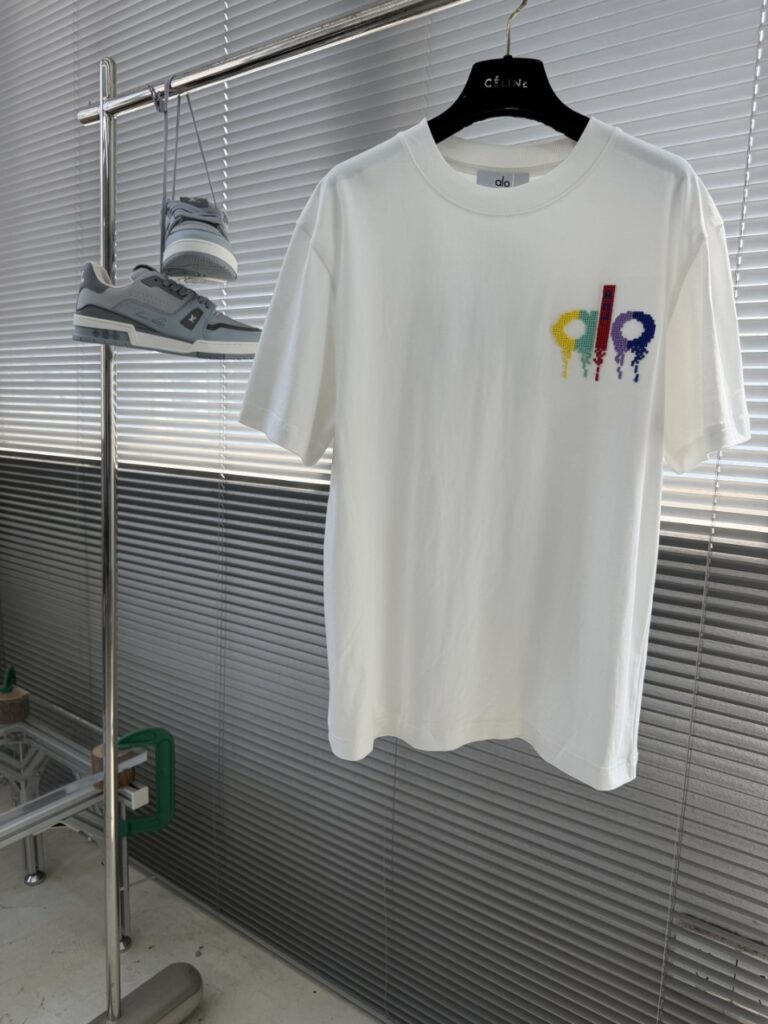 alo 그래픽 티셔츠