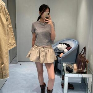 미우미우 로고 티셔츠
