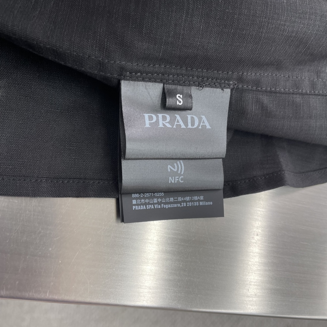 PRADA 린넨 비지니스 캐주얼 하프 셋업 - 이미지 16