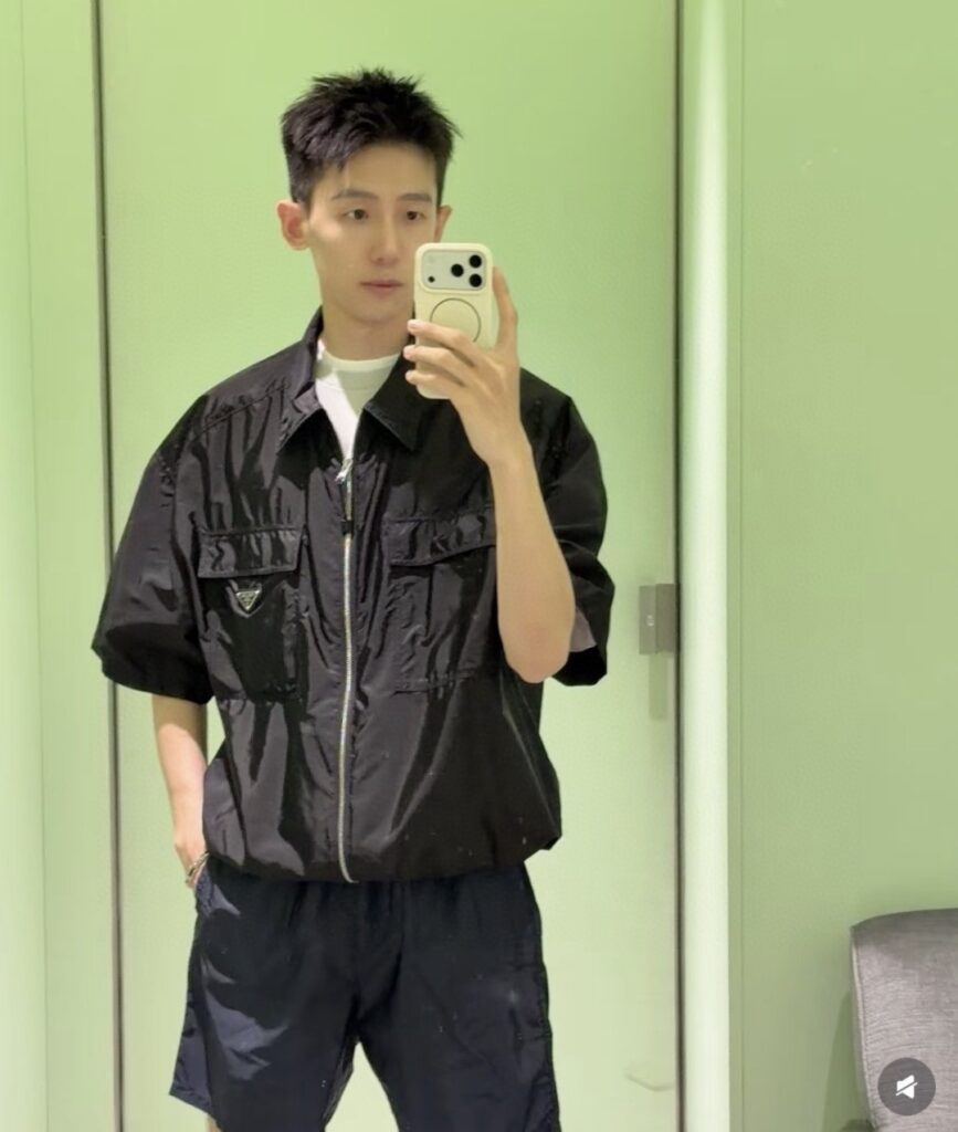 프라다 리나일론 스트링 자켓