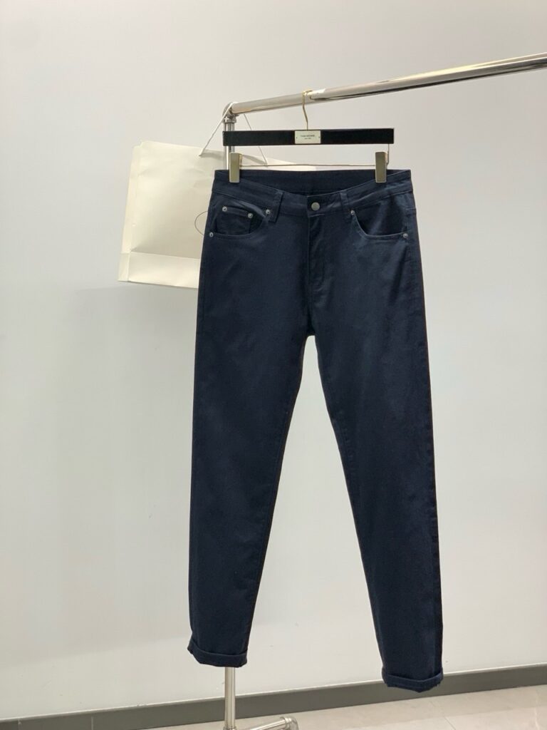 프라다 스트레칭 슬림핏 데님