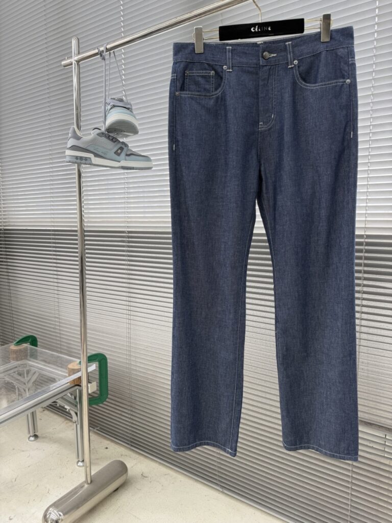 로로피아나 린넨 혼방 루즈핏 데님