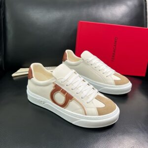 페라가모 간치니 스니커즈