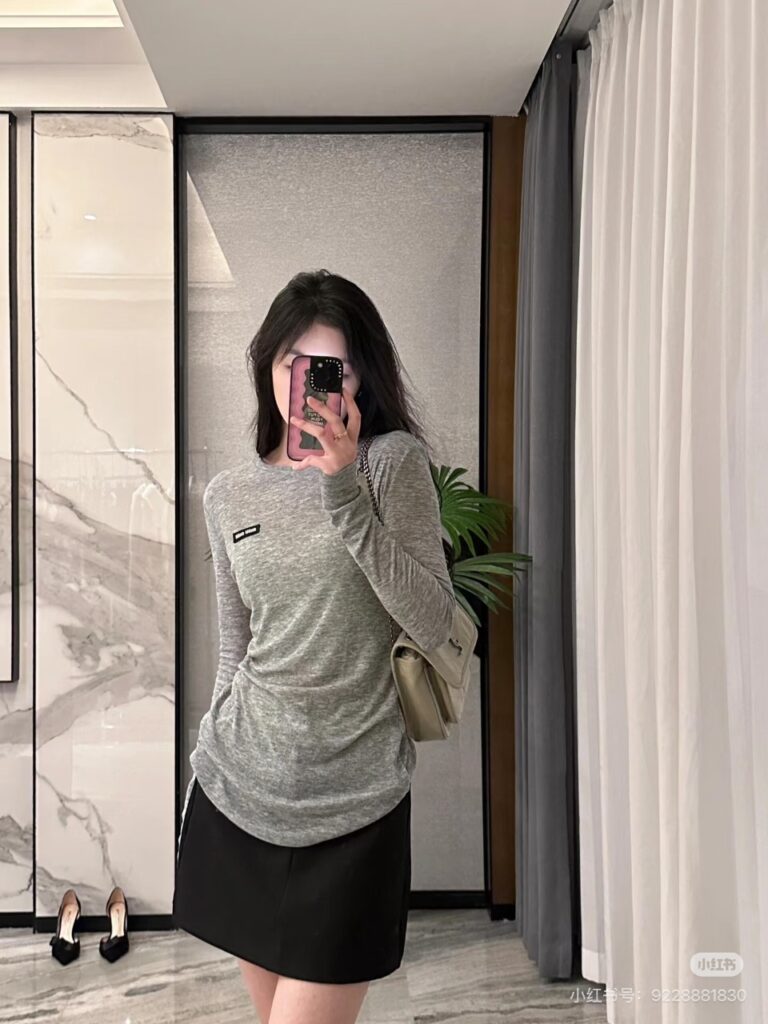 미우미우 시스루 롱 슬리브
