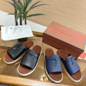 로로피아나 썸머 참 슬리퍼