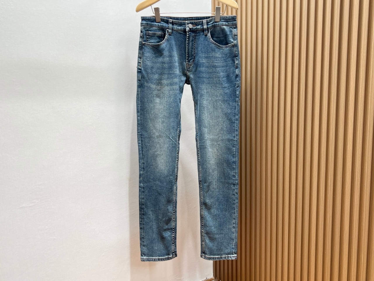 로로피아나 프리미엄 데님 - 이미지 6