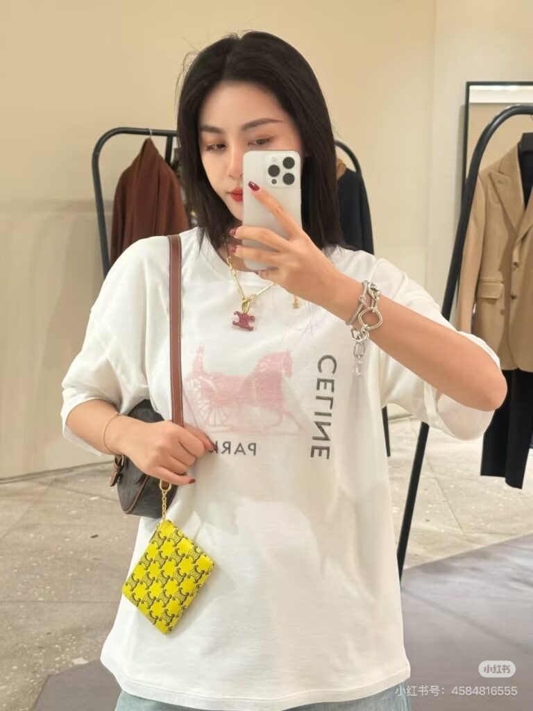 셀린느 핑크마차 티셔츠