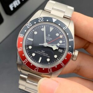 튜더 블랙베이 GMT