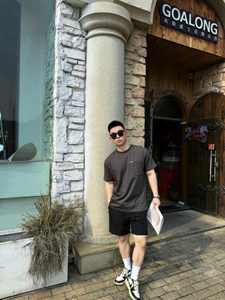 디올 포켓 레더 포인트 티셔츠