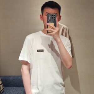 루이비통 로고 티셔츠
