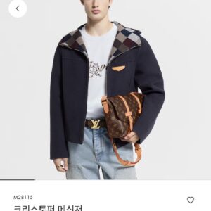 루이비통 크리스토퍼 메신저백 모노그램