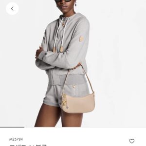 루이비통 포쉐트 LV 블룸 샌드
