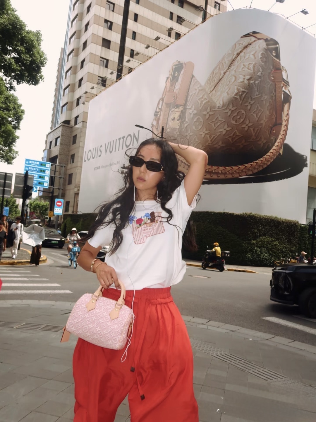루이비통 26FW 스피디 반둘리에20 - 이미지 2