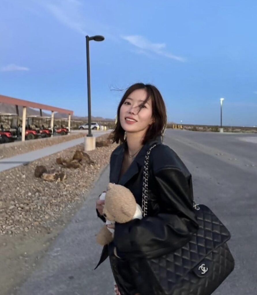 샤넬 캐비어 클래식 맥시33 더블 플랩 백