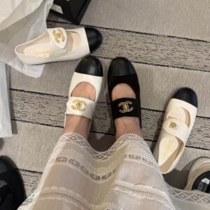 샤넬 26공방컬렉션 스트랩 메리제인 슈즈