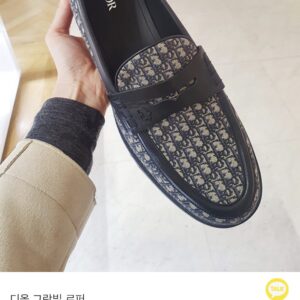 디올 그랑빌 로퍼