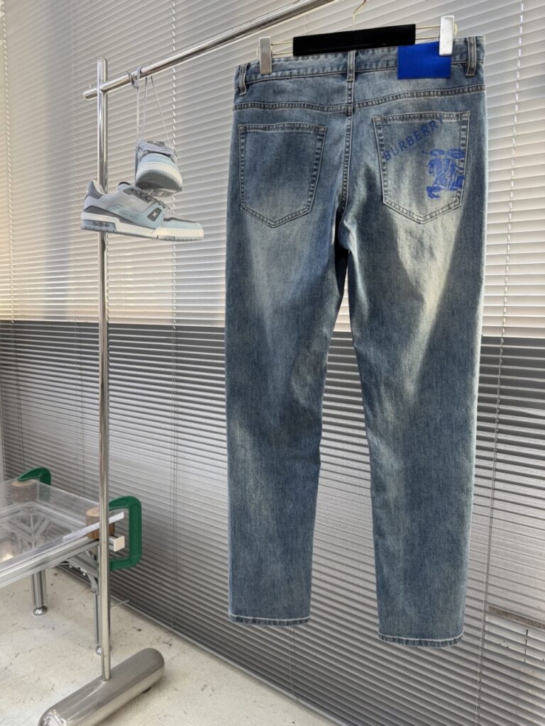 버버리 블루 로고 데님
