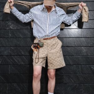 루이비통 벨트달린 하프 팬츠