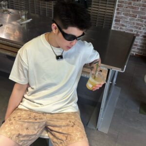 루이비통 그라데이션 로고 캐주얼 하프 팬츠