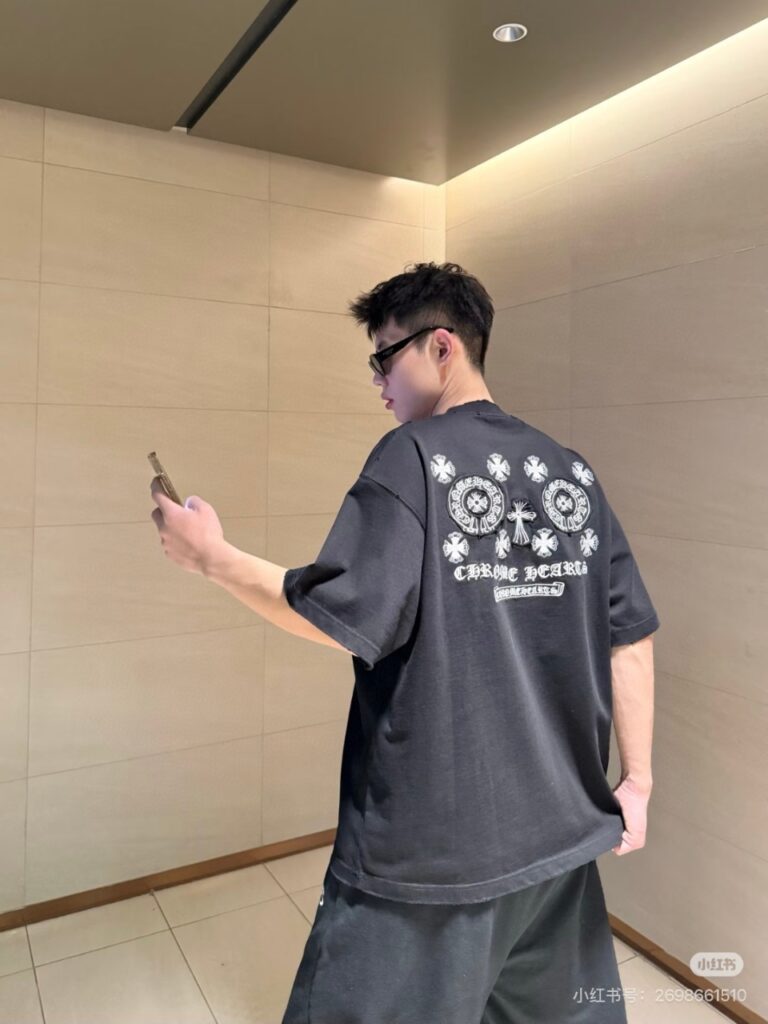 크롬하츠 빈티지 워싱 티셔츠