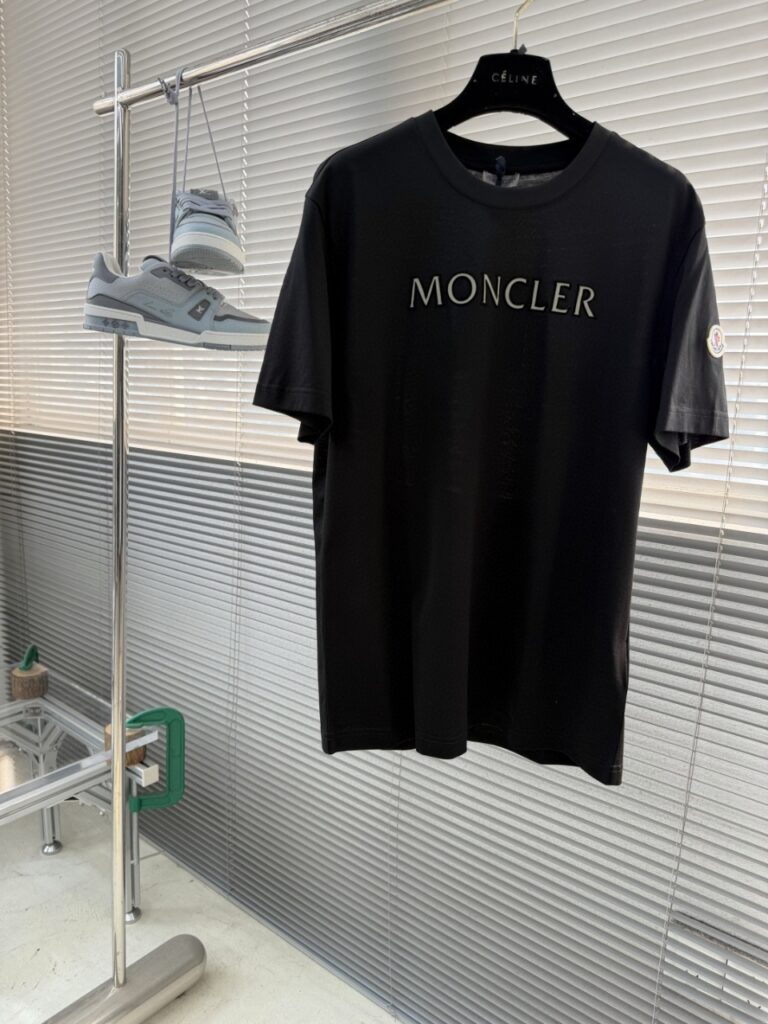 몽클레어 로고 티셔츠