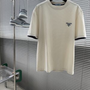 프라다 26 쿨링면 하프 셋업