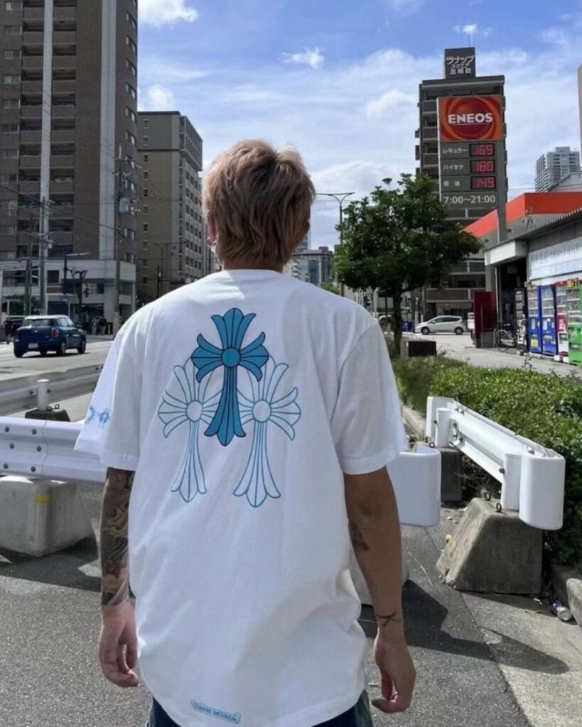 크롬하츠 블루크로스 티셔츠