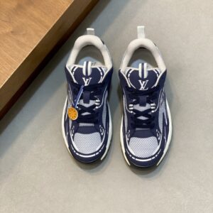 루이비통 RUN2.0 스니커즈