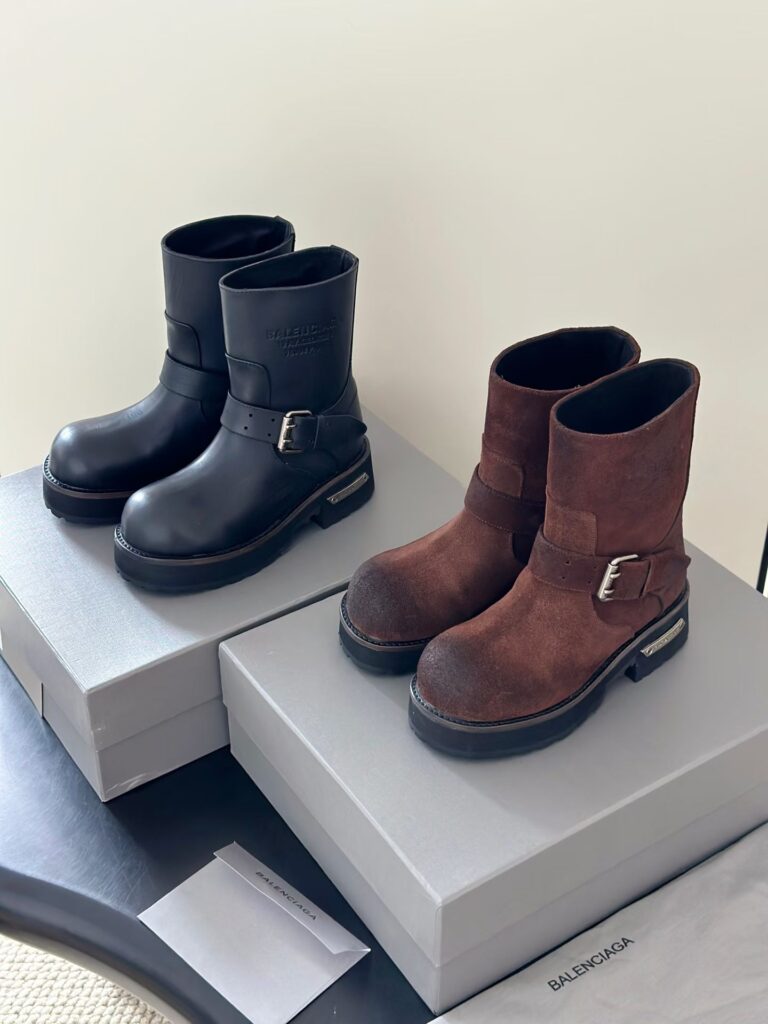 발렌시아가 바이크 부츠