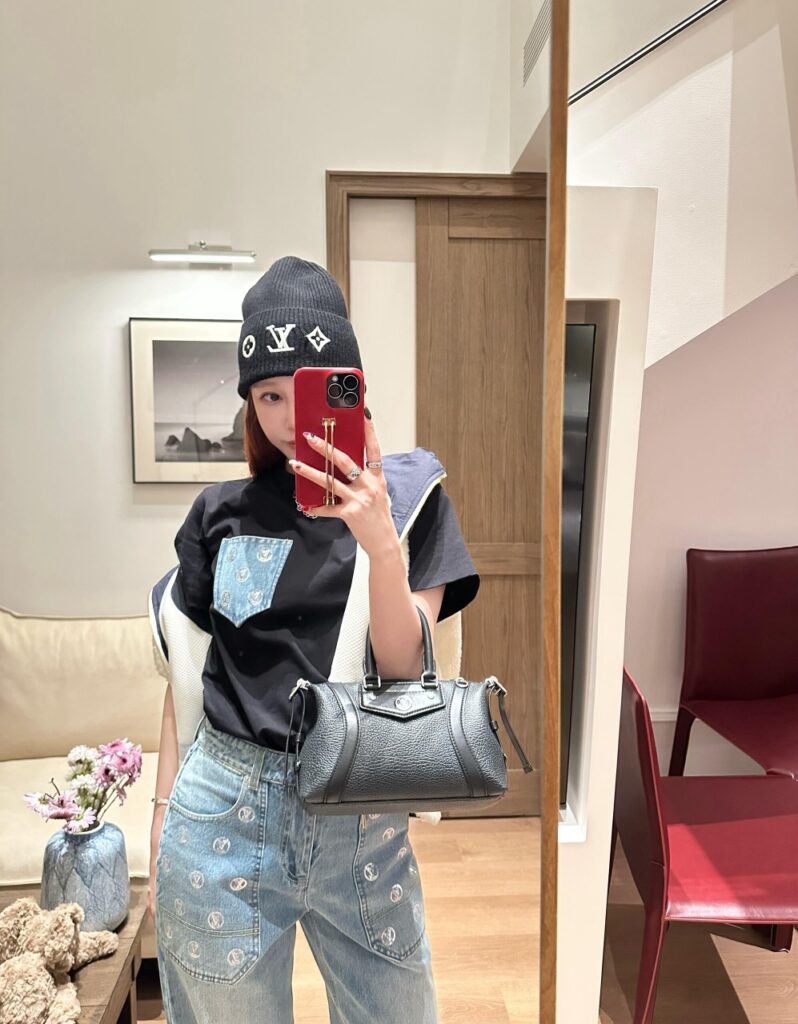 루이비통  데님 포켓 코튼 티셔츠