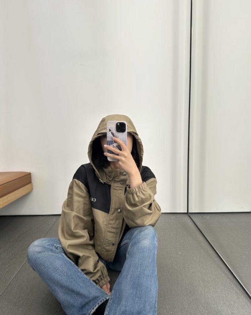 셀린느 윈드 브레이커 나일론 베이지