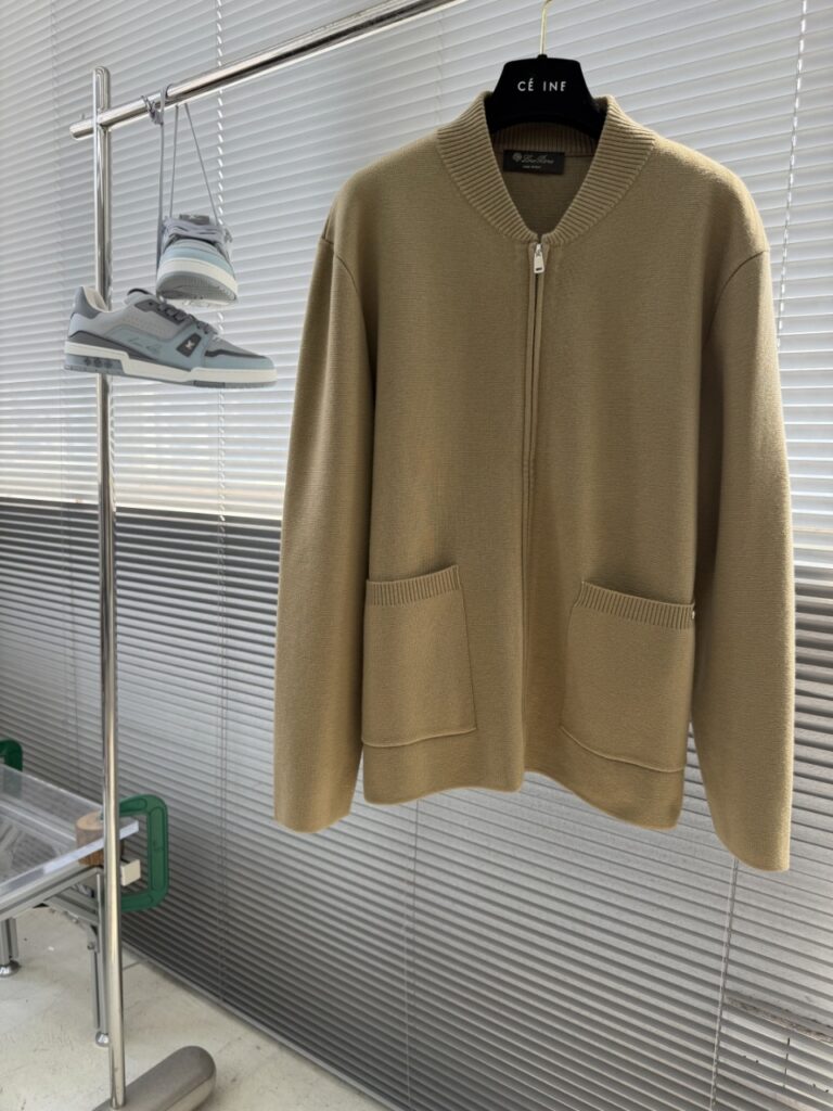 로로피아나 울 자켓